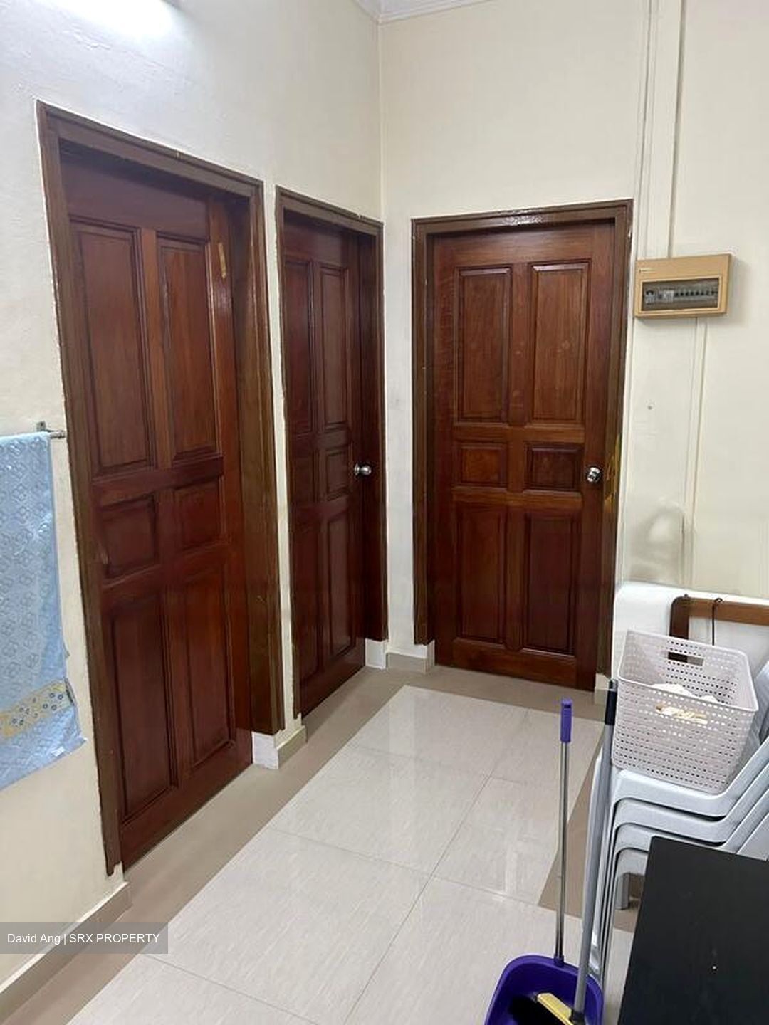 Upper East Coast Road (D16), Terrace #463136011